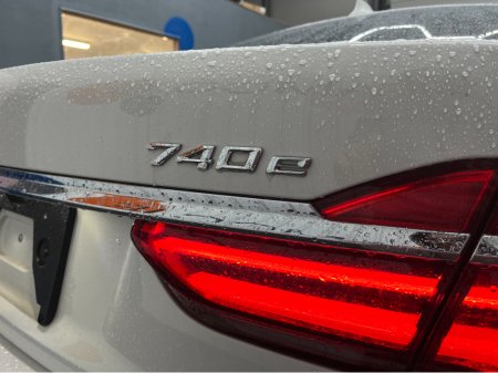 2017 BMW 7 Series €26950 2017 BMW 740E IPERFORMANCE M-SPORT 2.0 AUTOMATIC / CRUISE CONTROL / 360° CAMERA / ELECTRIC MEMORY HEATED & MASSAGING SEATS / PADDLE SHIFTERS / PANORAMIC SUNROOF / AMBIENT LIGHTS €26,950 thumbnail