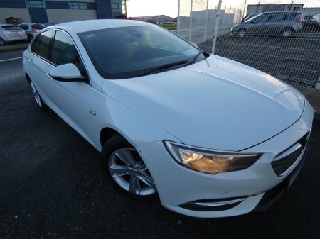 2017 Vauxhall Insignia  €7,925 thumbnail