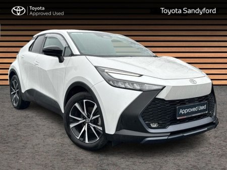 2025 Toyota C-HR HYBRID SPORT // HEATED SEATS // APPLE CARPLAY/ANDROID AUTO // FULL WARRANTY