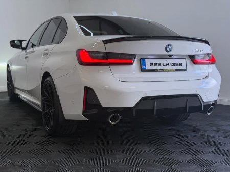 2022 BMW 3 Series - thumbnail 5