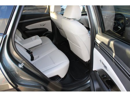 2023 Hyundai Tucson 4WD Executive PHEV Auto €36,950 thumbnail