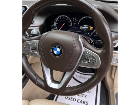 2016 BMW 7 Series - thumbnail 8