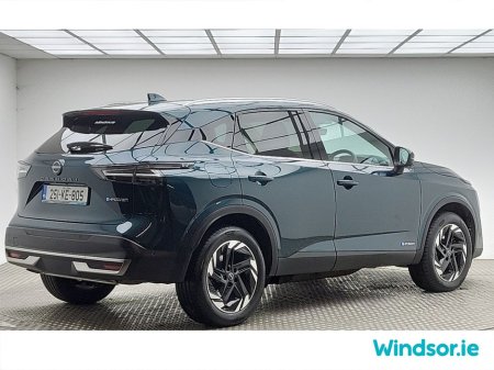 2025 Nissan Qashqai ePOWER QASHQAI SV PREMIUM €40,495 thumbnail