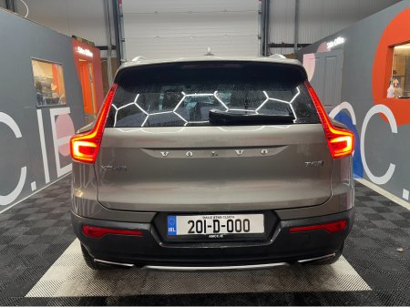 2020 Volvo XC40 €30950! 2020 VOLVO XC40 RECHARGE PLUG-IN HYBRID T5 1.5 AUTOMATIC / CRUISE CONTROL / 360° PARKING CAMERA / ELECTRIC MEMORY & HEATED SEATS / PANORAMIC SUNROOF / HEATED STEERING WHEEL / APPLE CARPLAY €30,950 thumbnail