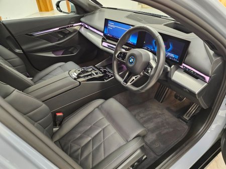 2024 BMW 5 Series 550E ! OVER 114K NEW €73,950 thumbnail