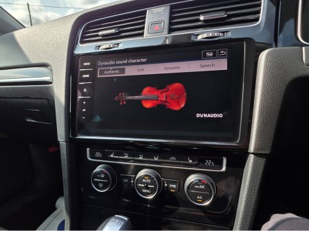 2020 Volkswagen Golf 1.4 FULL LEATHER SEATS ELECTRIC MEMORY SEATS  NAVI VIRTUAL CLOCKS ANDROID AUTO CARPLAY BLIND SPOT REAR TRAFFIC ASSIST ROAD SIGN RECOGNIZING  LANE ASSIST LOW TAX BAND €22,950 thumbnail