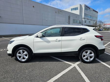 2018 Nissan Qashqai - thumbnail 15