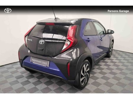 2023 Toyota Aygo X  €18,995 thumbnail
