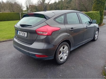 2016 Ford Focus 1.5 TDCI STYLE 120PS 5DR €8,950 thumbnail