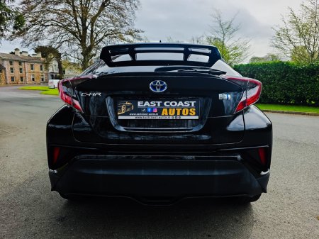 2017 Toyota C-HR - thumbnail 6