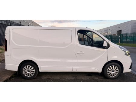 2019 Renault Trafic High Spec €14,593 thumbnail