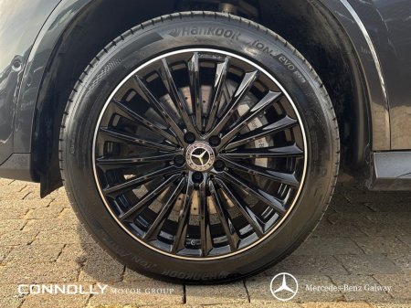 2025 Mercedes-Benz 300 - thumbnail 7