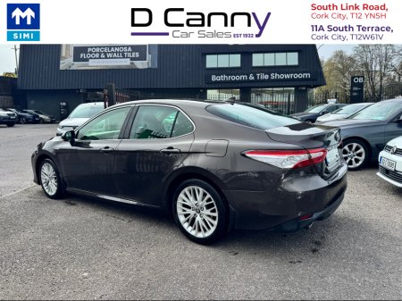 2019 Toyota Camry - thumbnail 5
