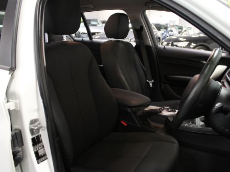 2016 BMW 1 Series - thumbnail 25