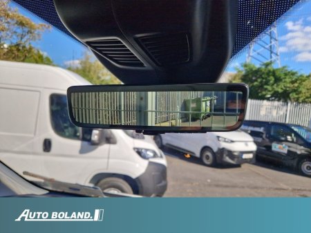 2026 Ford Transit Leader 2.0 130PS FWD €39,428 thumbnail