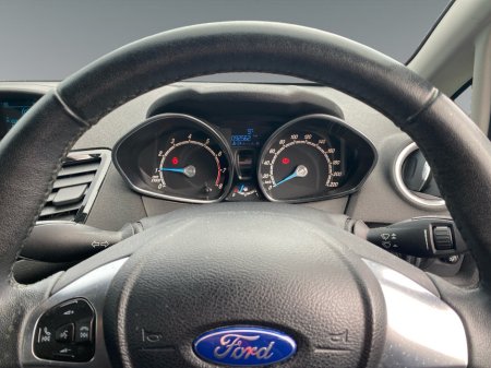 2015 Ford Fiesta 1.25 60PS Titanium €9,995 thumbnail