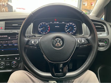 2018 Volkswagen Golf - thumbnail 8