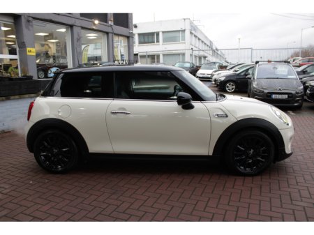 2019 MINI Cooper 1/5D COOPER SPORT EDITION WITH ONKLYB 79,000KM'S // WHAT A CAR // HEATED LEATER RECARO TYPE SEATS // WELL WOTH VIEWING // BUY WITH CONFIDENCE AA AND SIMI APPROVED DEALER 2026 // FINANCE ARRNAGED // €17,950