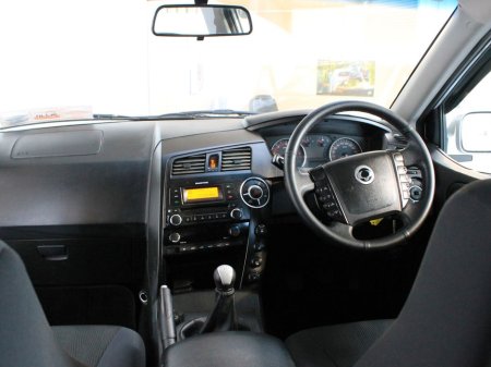 2017 Ssangyong Korando Sports EX 4X4 Crewcab Pick UP 4DR €13,500 thumbnail