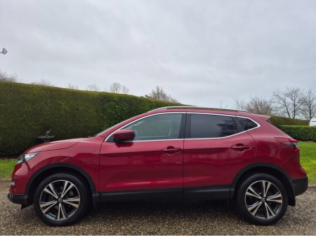 2019 Nissan Qashqai 1.5 DSL SV PREMIUM SS 18 4DR €17,950 thumbnail