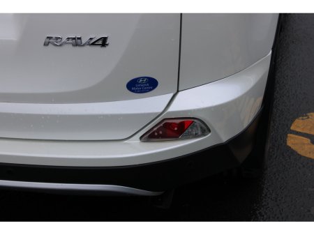 2017 Toyota Rav4 - thumbnail 11