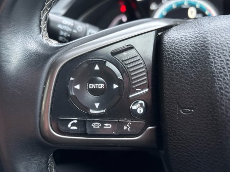 2018 Honda Civic 1.0 VTEC TURBO SR 5DR 129PS €13,950 thumbnail