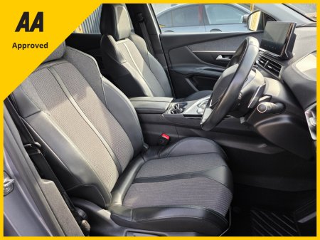 2021 Peugeot 3008 - thumbnail 13