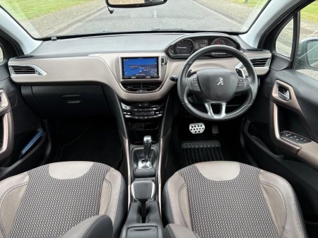 2014 Peugeot 2008 - thumbnail 8