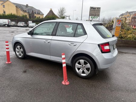 2016 Skoda Fabia - thumbnail 8