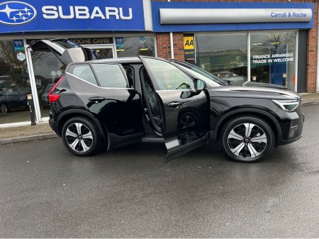 2023 Volvo XC40 - thumbnail 18