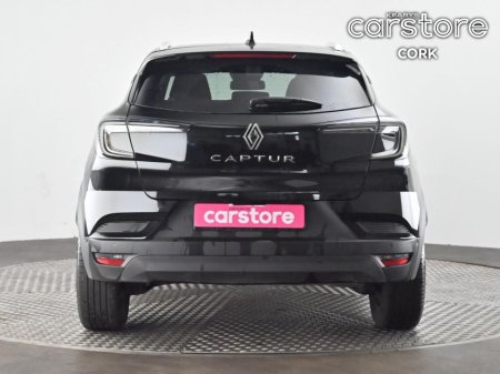 2025 Renault Captur VIP Sale THIS WEEK €29,480