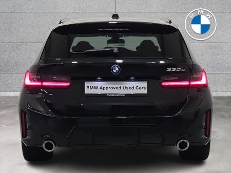 2025 BMW 3 Series - thumbnail 15