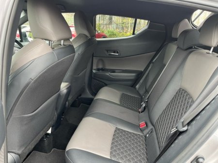 2022 Toyota C-HR - thumbnail 7