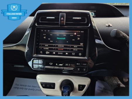 2016 Toyota Prius - thumbnail 24