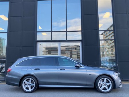 2020 Mercedes-Benz E Class - thumbnail 4