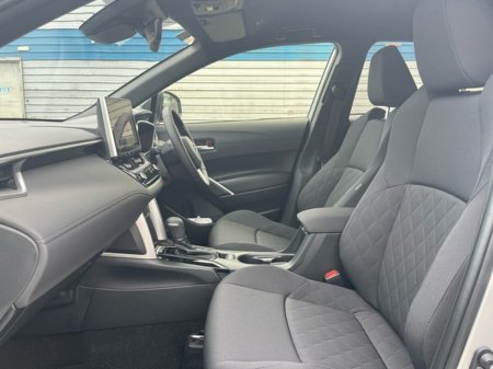 2025 Toyota Corolla Cross - thumbnail 6