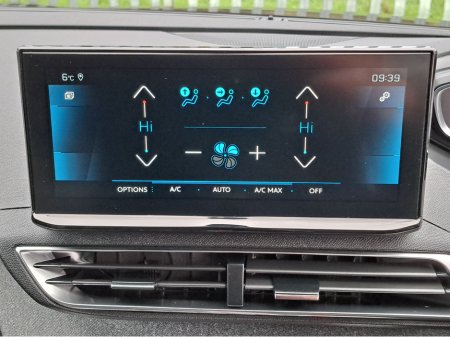 2022 Peugeot 3008 ALLURE PREMIUM 1.5TD 130BHP 8 SPEED AUTOMATIC €30,950 thumbnail