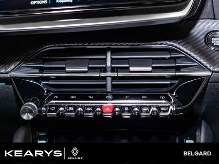 2023 Peugeot 208 Electric 136bhp (50 kWh) GT €19,900 thumbnail