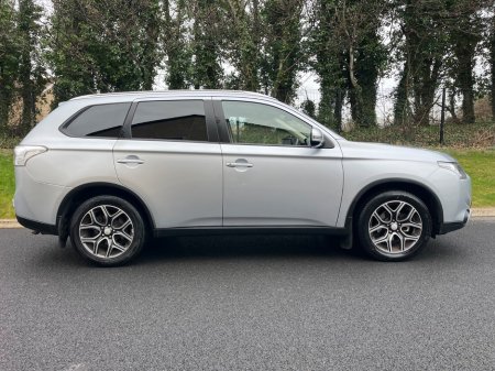 2015 Mitsubishi Outlander 2.2 DI-D 150PS 6MT 4WD 7-Seater Intense €11,950 thumbnail