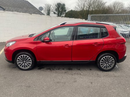 2016 Peugeot 2008 - thumbnail 4