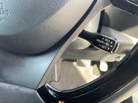 2022 Toyota C-HR - thumbnail 15