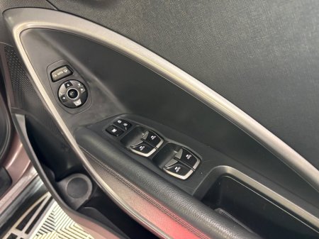 2014 Hyundai Santa Fe - thumbnail 18