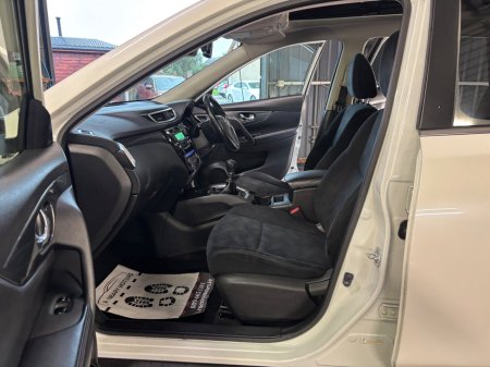 2016 Nissan X-Trail 1.6d SV 7 SEATS €12,950 thumbnail