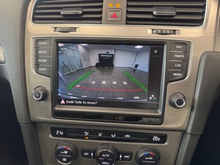 2017 Volkswagen Golf - thumbnail 14