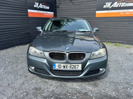 2010 BMW 3 Series - thumbnail 2