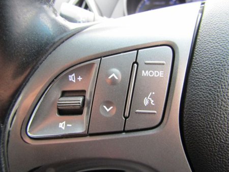 2015 Hyundai ix35 1.7 Executive 4DR €8,950 thumbnail