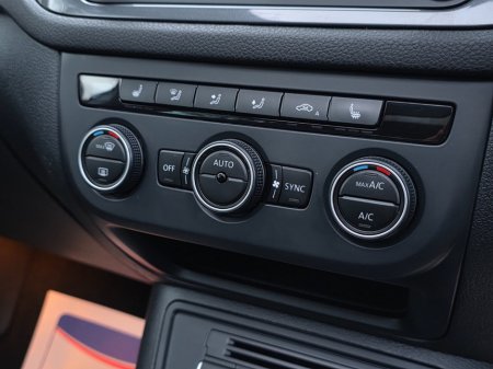 2016 Volkswagen Tiguan 2.0 TDI 150HP BMT Edition-R €15,450 thumbnail