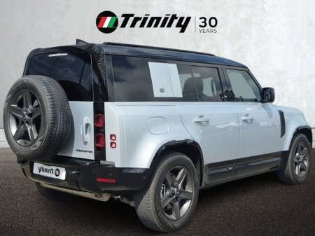 2024 Land Rover Defender * X-Dynamic SE * 6 SEAT * BLACK EDITION * TRINITY MOTORS WEXFORD * €89,950
