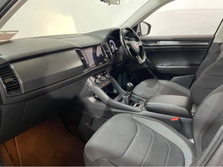 2019 Skoda Kodiaq 7S AMBITION 4X4 2.0 TDI 150HP €24,950 thumbnail