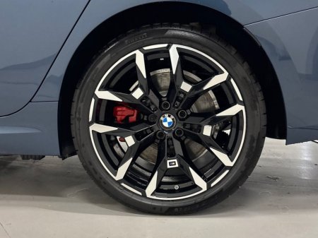 2026 BMW 3 Series - thumbnail 13